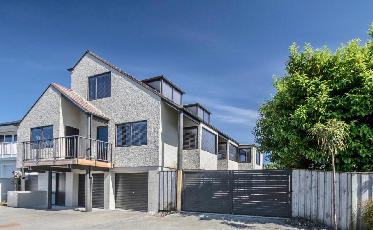 Central City Gem - Napier Holiday Home Buitenkant foto